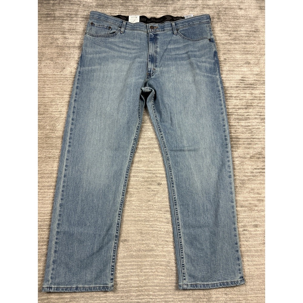 Wrangler Authentics Mens Jeans 40x29 Blue Comfort Flex Waist Denim 10ZM1CSCH